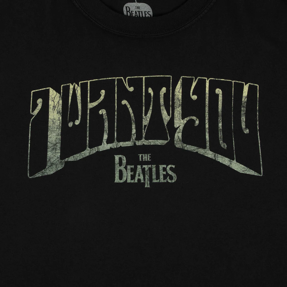 She's So Heavy Black T-Shirt - Image 3